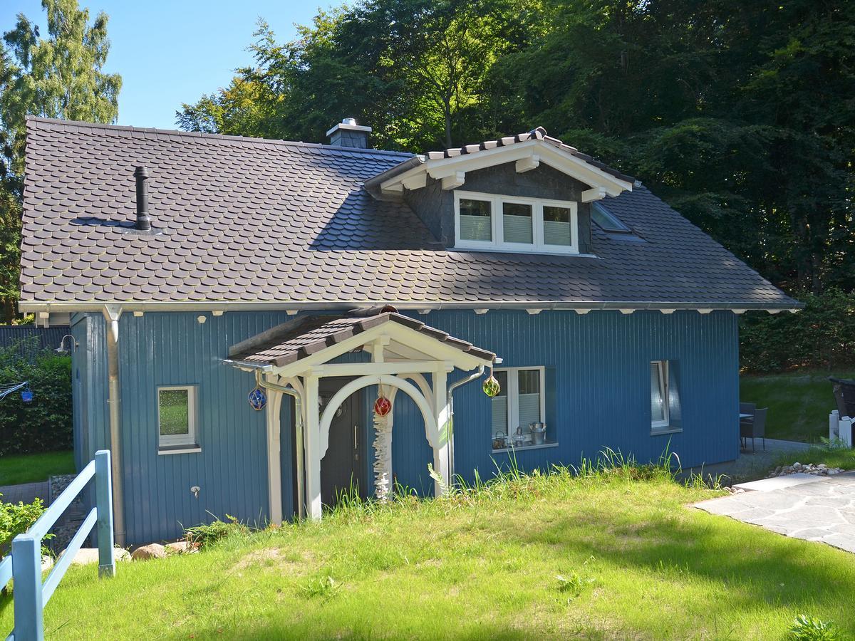 Blaues Strandhaus Sellin Exteriör bild