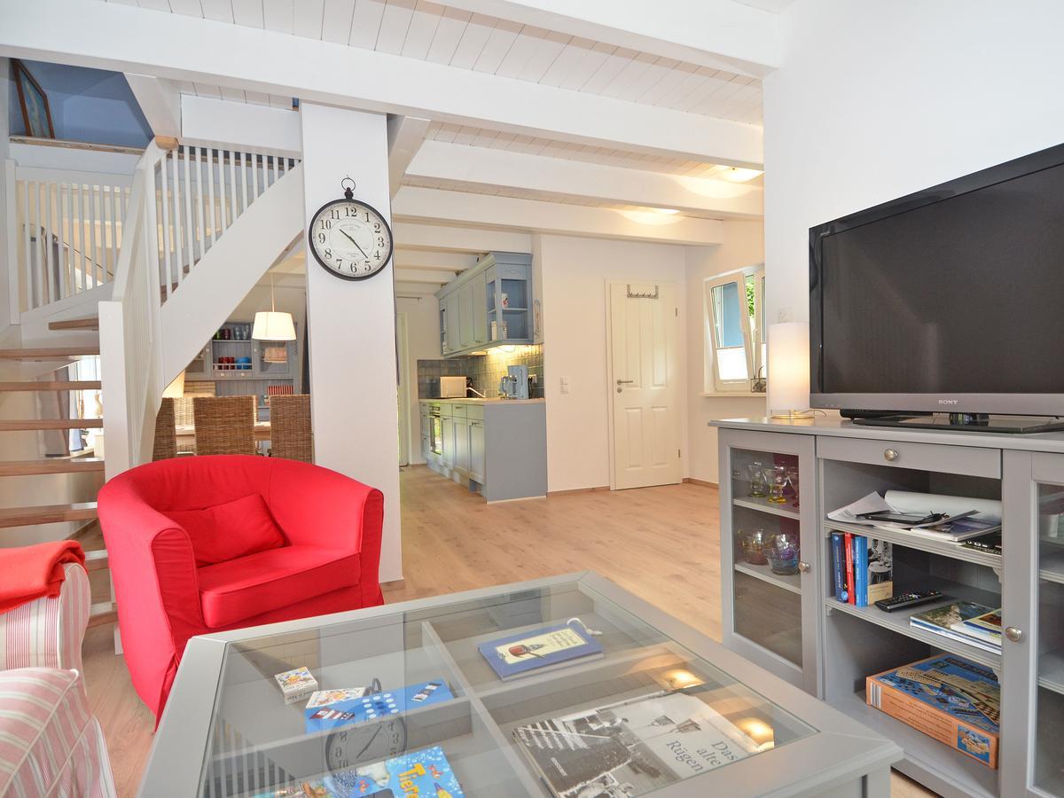 Blaues Strandhaus Sellin Exteriör bild