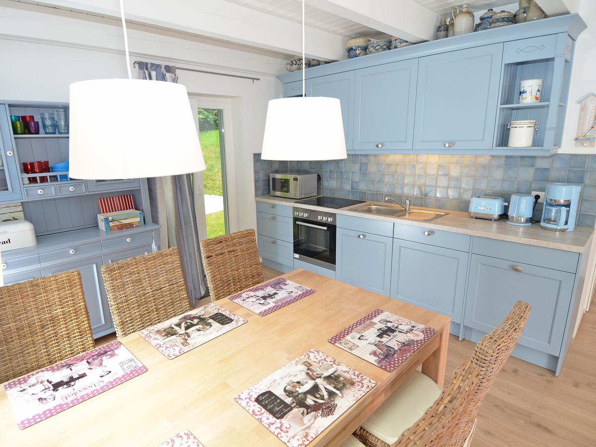 Blaues Strandhaus Sellin Exteriör bild